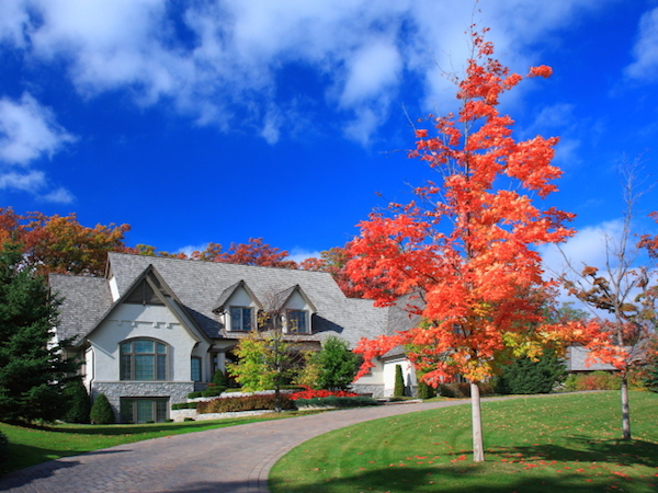 tips for selling your home in fall