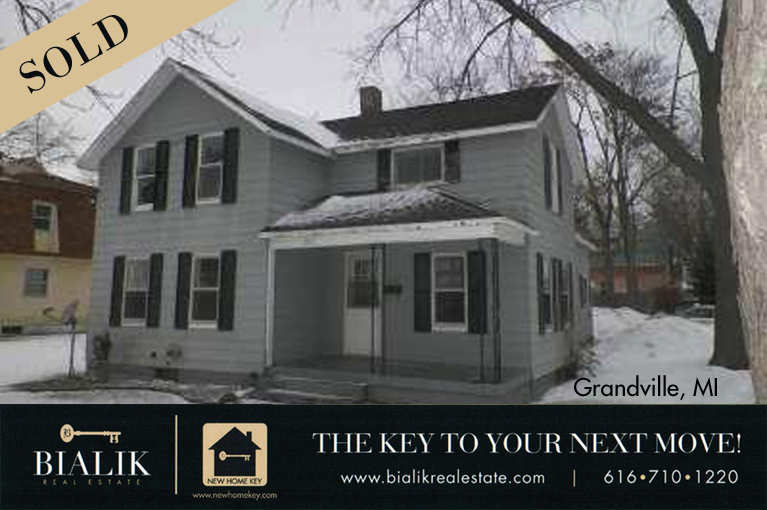 3 Bedroom foreclosure Grandville home bought through Bialik Real Estate
